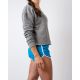 Laufshorts teal & white Model  seitlich