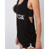 VIO YOGA TankTop Tencel Black Typo schwarz weiß Trägertop Shirt Model tiefer Armausschnitt