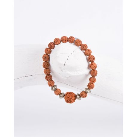 Rudraksha Armband india hängend