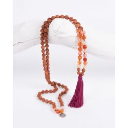 Rudraksha Kette Mala terra hängend