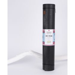 Yogamatte schwarz eco stehend